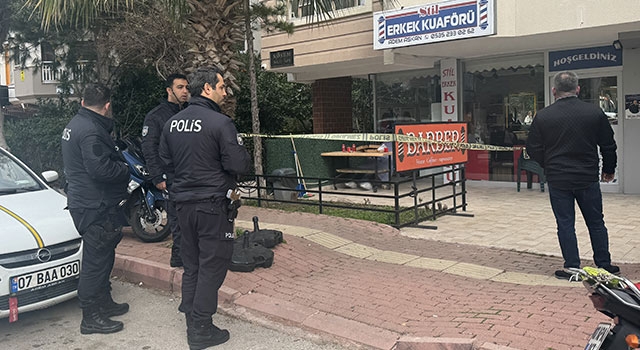 Antalya’da bir kişi iş yerinin önünde ölü bulundu