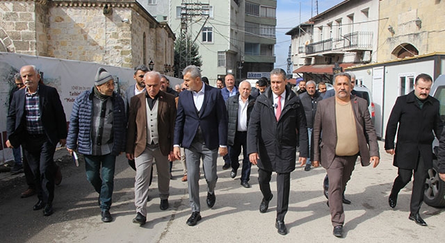 Cumhur İttifakı’nın Hatay Büyükşehir Belediye Başkan adayı Öntürk’ten, Belen’e ziyaret