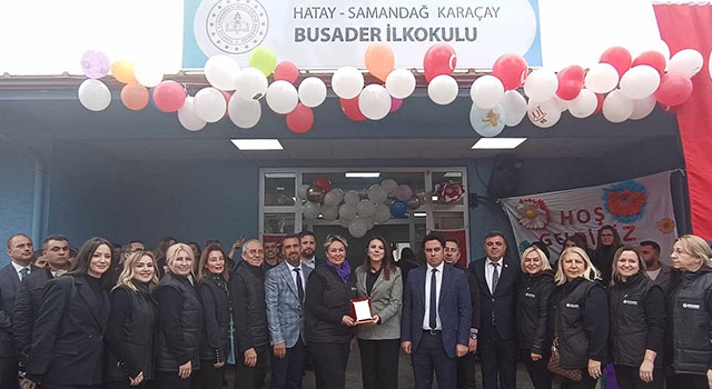 Hatay’da depremde yıkılan okul, gönüllü dernek tarafından yapıldı