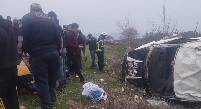 Hatay’da devrilen minibüsteki 13 tarım işçisi yaralandı