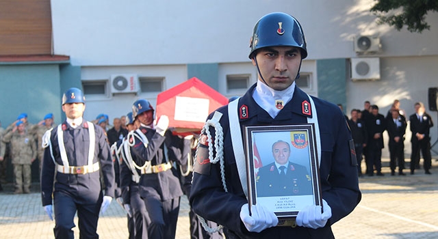 Hatay’da vefat eden astsubayın naaşı törenle memleketine uğurlandı