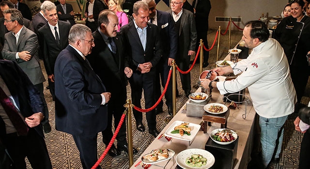 Mersin’de bakliyattan yapılan 120 çeşit yemek sergilendi