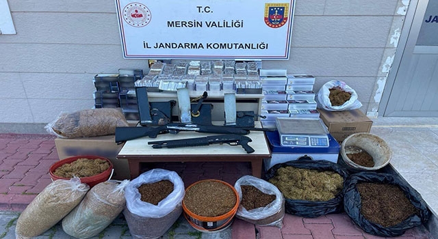 Mersin’de kaçakçılık operasyonunda 5 zanlı yakalandı