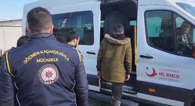 Osmaniye Polisinden Düzensiz Göçmenlere Operasyon