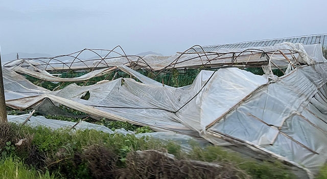 Antalya’da sağanak, fırtına ve hortum etkili oldu