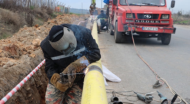 Kahramanmaraş’taki TOKİ konutlarında doğal gaz çalışmaları sürüyor
