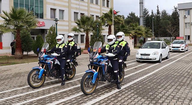 Osmaniye’de ”Haydi Amcalar, Trafikte Güvenli Sürüşe” projesi başladı