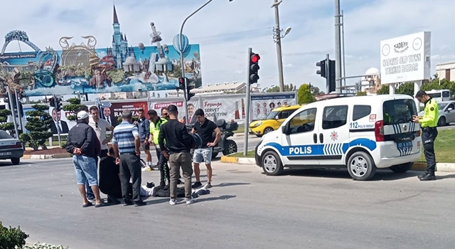 Antalya’da otomobille motosikletin çarpıştığı kazada 1 kişi ağır yaralandı