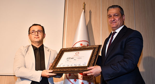 Belen Belediye Başkanı İbrahim Gül mazbatasını aldı
