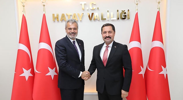 Hatay Valisi Masatlı, Büyükşehir Belediye Başkanı Öntürk’ü kabul etti