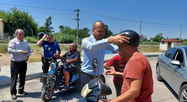 Kask Kullanımını Teşvik Etmek ve Farkındalık İçin O İlçede Kask Dağıtıldı