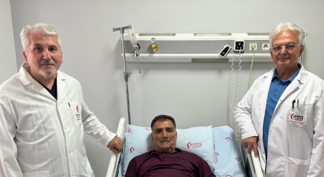 Isparta’da bir kişinin karnından 8 kilogram tümör çıkarıldı