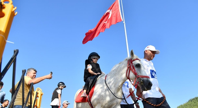 Osmaniye Belediyesi ve TJK İş Birliğiyle "Pony Club" Etkinliği