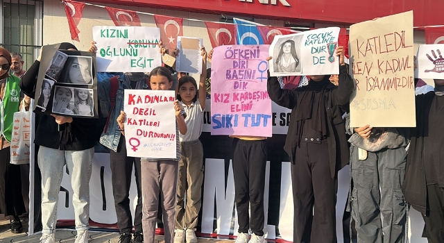 Hatay’da kadına yönelik şiddete tepki gösterisi