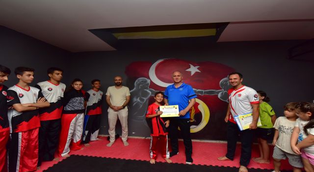 İl Spor Müdürü Yusuf Çebi’den AYS Kick Boks Spor Kulübü’ne Ziyaret