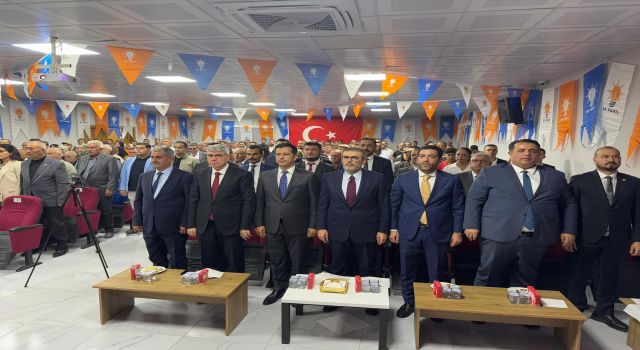 AK Parti Toprakkale İlçe Teşkilatı, 8. Olağan Kongresi'ni tamamladı.