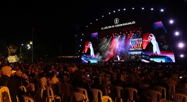 Antalya Kültür Yolu Festivali etkinliklerle devam etti