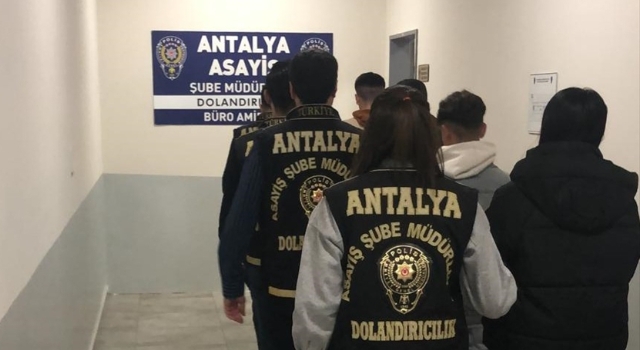 Antalya’da dolandırıcılık operasyonunda yakalanan 7 şüpheli tutuklandı