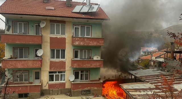 Isparta’da bir evin kazan dairesinde çıkan yangında hasar oluştu