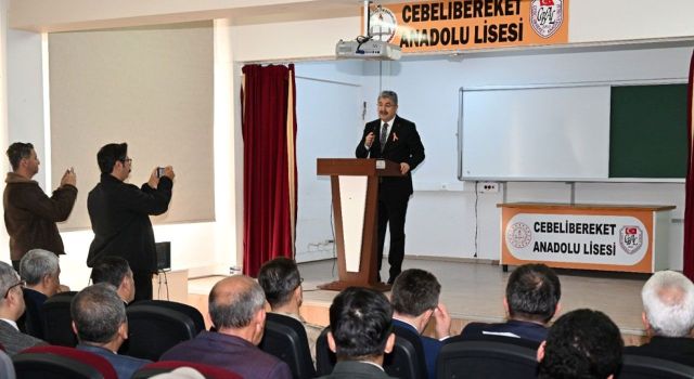 Vali Yılmaz Gençlere Seslendi: “Hayal Edin ve Çok Çalışın”