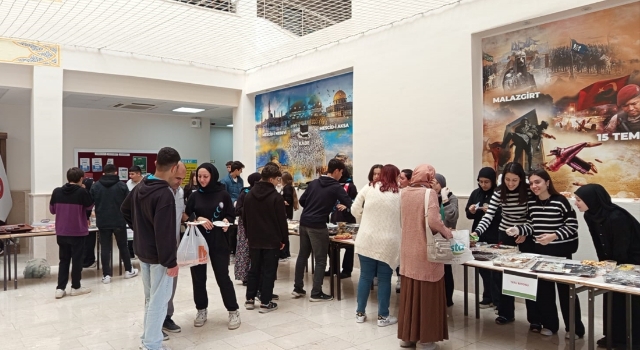 Anamur’da Gazze yararına kermes düzenlendi