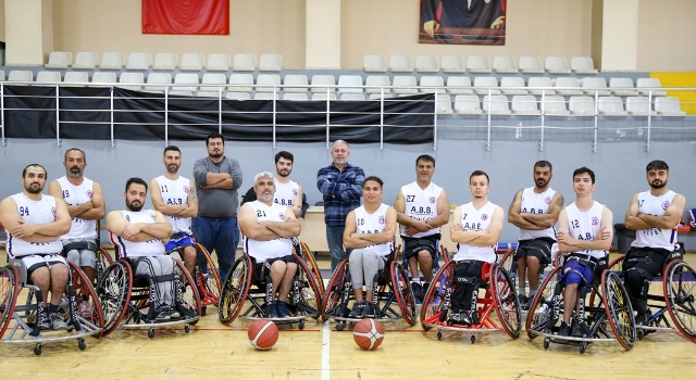 Antalya Büyükşehir Belediyesi tekerlekli sandalye basketbol takımında hedef süper lig