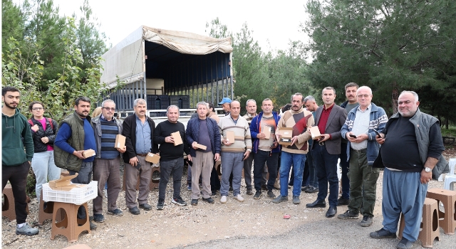 Antalya’da üreticiler seralarının sıcaklık ve nem oranını anlık takip edebilecek