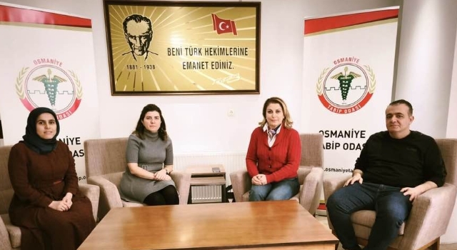 CHP'li Asu Kaya'dan Hekimlere Destek Sözü