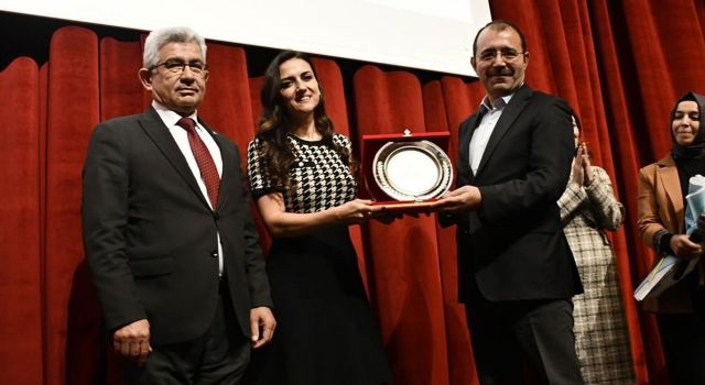 Dünyanın En İyi Öğretmenlerinden Livaneli Osmaniye’deydi