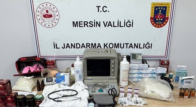 Mersin’de yetkisi olmadan hastaları muayene eden yabancı uyruklu doktor ve eşi yakalandı