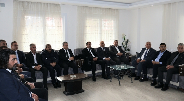 MHP Adana ilçe başkanları toplantısı yapıldı