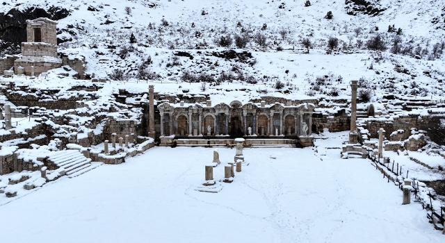 Sagalassos Antik Kenti kar yağışıyla beyaza büründü