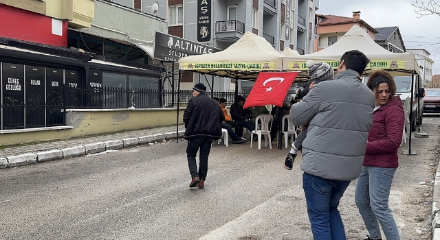 Şehit Astsubay Kıdemli Çavuş Hüseyin İpek’in Isparta’daki ailesine şehadet haberi verildi