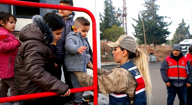 Suriyelilerin Hatay’daki sınır kapılarından ülkelerine dönüşü sürüyor