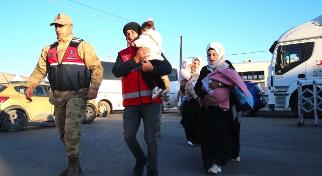 Suriyelilerin Hatay’daki sınır kapılarından ülkelerine dönüşü sürüyor