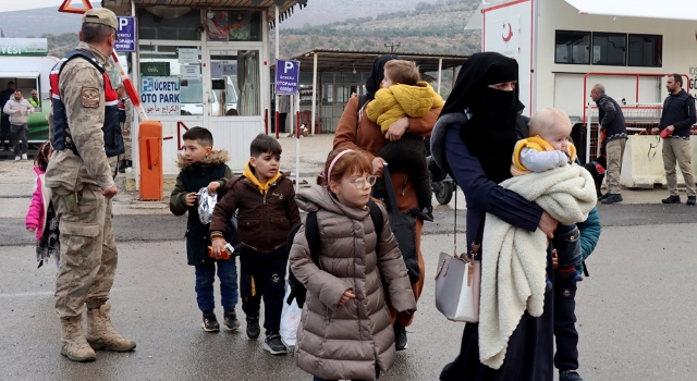 Suriyelilerin Hatay’daki sınır kapılarından ülkelerine dönüşü sürüyor