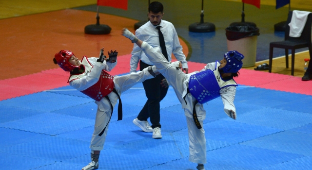 Osmaniye'de Gençler Taekwondo Grup Müsabakaları Sona Erdi