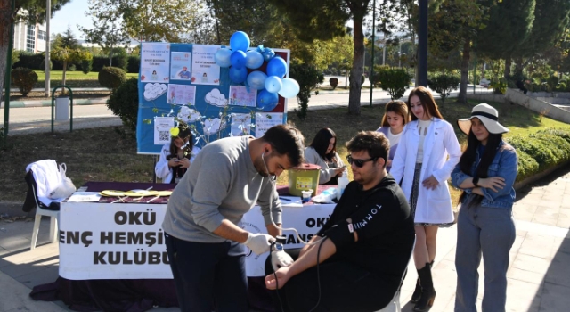 Üniversite Öğrencileri Diyabete Çekmek İçin Etkinlik Yaptı