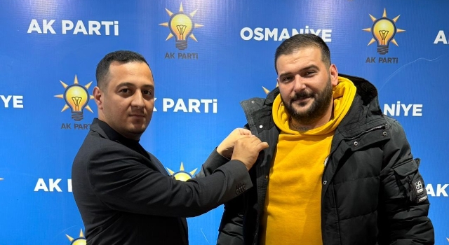CHP Gençlik Kolları’nın Eski Başkanı AK Parti’ye Katıldı