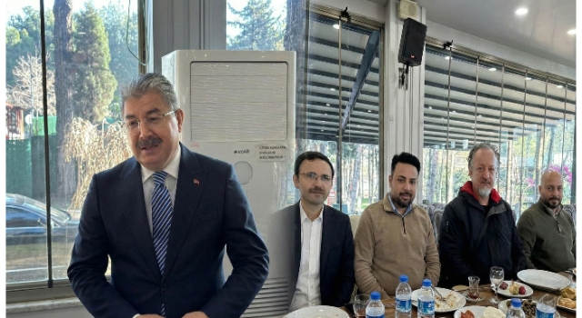 Vali Yılmaz Osmaniye Basınıyla Veda Buluşmasında Bir Araya Geldi