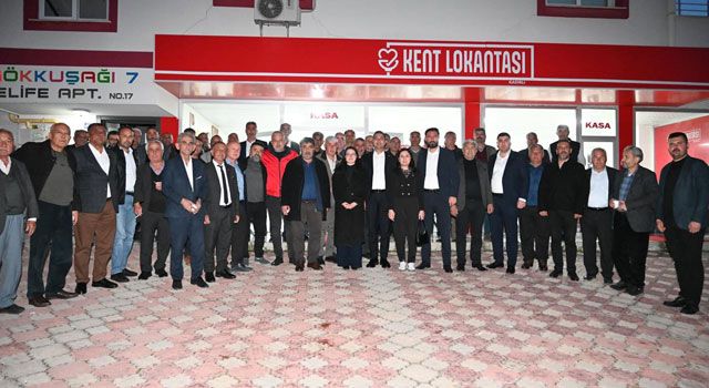 Kadirli’de Başkan Muhtarlarla Ramazan İftarı Yaptı