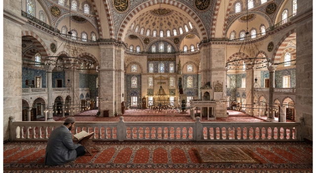 Osmaniye'de Okunacak Cuma HUtbesi Belli Oldu: "Zekât ve Fıtır Sadakası”