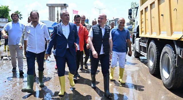 Osmaniye'de Şiddetli Sağanak Sanayi Sitesini Vurdu