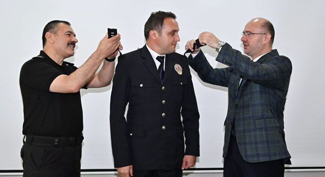 Osmaniye'de Terfi Eden Polis Amirlerine Rütbe Takma Töreni Düzenlendi