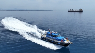 Antalya’da denizin temiz tutulması için alınan denetim teknesi göreve başladı