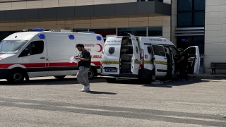 Antalya’da kavgayı ayırmak isterken bıçaklanan güvenlik görevlisi öldü