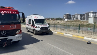 Isparta’da devrilen motosikletten düşen sürücü ağır yaralandı