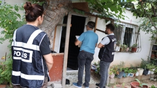 Mersin’de çeşitli suçlardan aranan 63 şüpheli yakalandı