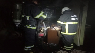 Hatay’da çıkan ev yangın söndürüldü