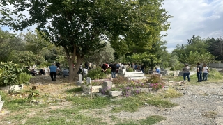 Hatay’da tırın çarpması sonucu ölen 4 yaşındaki çocuğun cenazesi defnedildi